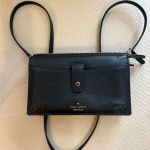Kate Spade Black Pebbled Crossbody Bag / Cluth